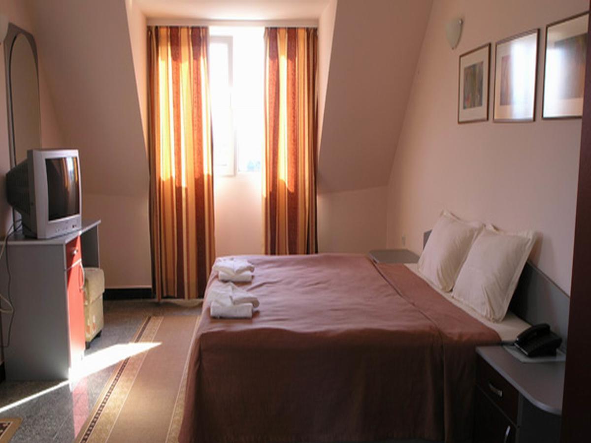 Hotel Ertancom Blagoevgrad Eksteriør bilde
