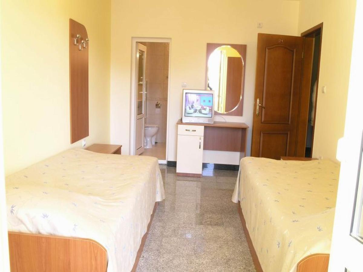 Hotel Ertancom Blagoevgrad Eksteriør bilde