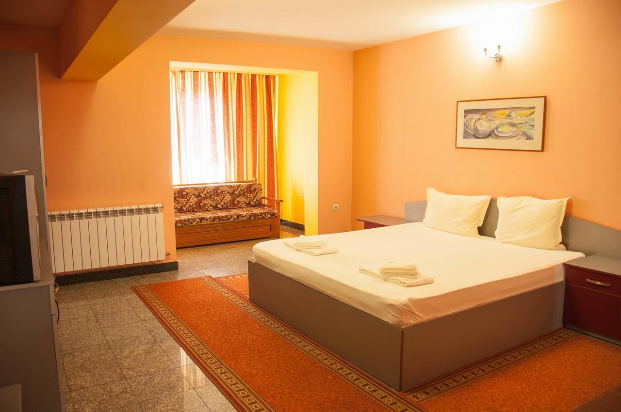 Hotel Ertancom Blagoevgrad Eksteriør bilde